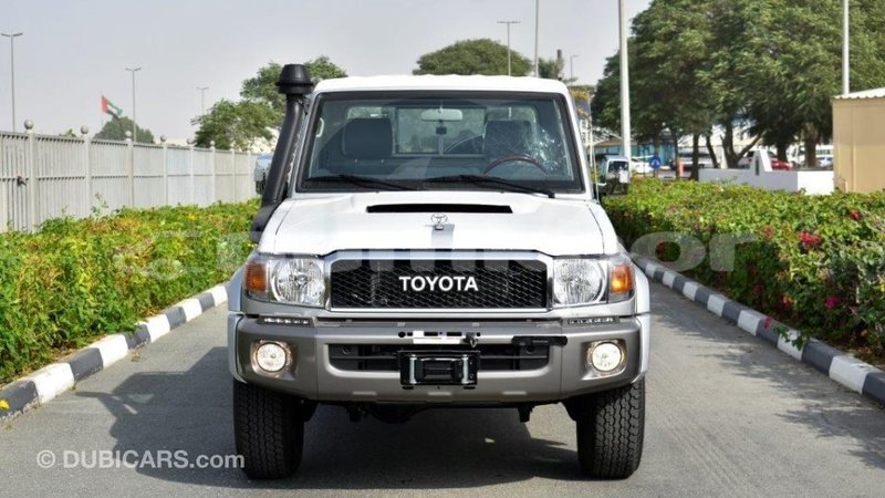 Big with watermark toyota land cruiser bumthang import dubai 2213