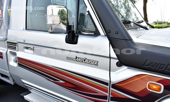Buy Import Toyota Land Cruiser Other Car in Import - Dubai in Bumthang Buy Import Toyota Land Cruiser Other Car in Import - Dubai in Bumthang