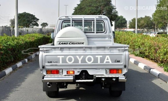 Buy Import Toyota Land Cruiser Other Car in Import - Dubai in Bumthang Buy Import Toyota Land Cruiser Other Car in Import - Dubai in Bumthang