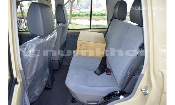 Buy Import Toyota Land Cruiser Beige Car in Import - Dubai in Bumthang Buy Import Toyota Land Cruiser Beige Car in Import - Dubai in Bumthang