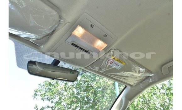 Buy Import Toyota Land Cruiser White Car in Import - Dubai in Bumthang Buy Import Toyota Land Cruiser White Car in Import - Dubai in Bumthang