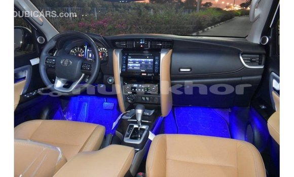 Buy Import Toyota Fortuner White Car in Import - Dubai in Bumthang Buy Import Toyota Fortuner White Car in Import - Dubai in Bumthang