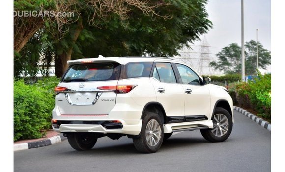 Buy Import Toyota Fortuner White Car in Import - Dubai in Bumthang Buy Import Toyota Fortuner White Car in Import - Dubai in Bumthang