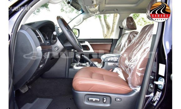 Buy Import Toyota Land Cruiser Black Car in Import - Dubai in Bumthang Buy Import Toyota Land Cruiser Black Car in Import - Dubai in Bumthang