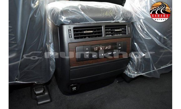 Buy Import Toyota Land Cruiser Black Car in Import - Dubai in Bumthang Buy Import Toyota Land Cruiser Black Car in Import - Dubai in Bumthang