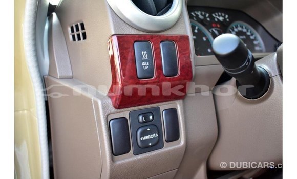 Buy Import Toyota Land Cruiser Beige Car in Import - Dubai in Bumthang Buy Import Toyota Land Cruiser Beige Car in Import - Dubai in Bumthang