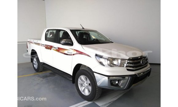 Buy Import Toyota Hilux White Car in Import - Dubai in Bumthang Buy Import Toyota Hilux White Car in Import - Dubai in Bumthang