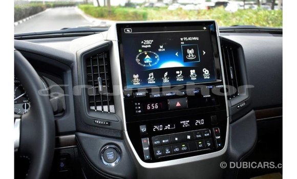 Buy Import Toyota Land Cruiser Black Car in Import - Dubai in Bumthang Buy Import Toyota Land Cruiser Black Car in Import - Dubai in Bumthang