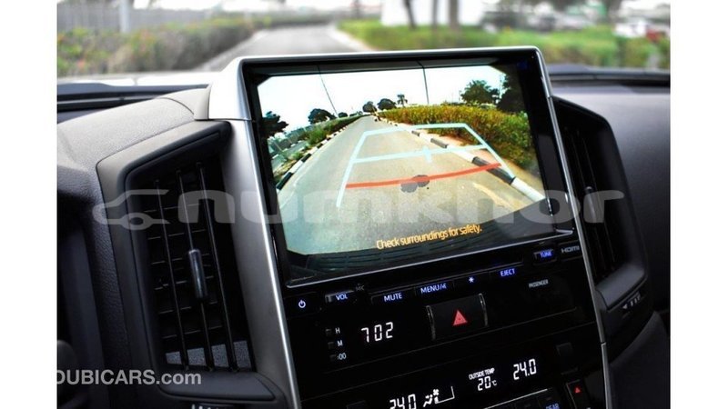 Big with watermark toyota land cruiser bumthang import dubai 2227