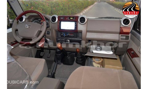 Buy Import Toyota Land Cruiser Other Car in Import - Dubai in Bumthang Buy Import Toyota Land Cruiser Other Car in Import - Dubai in Bumthang