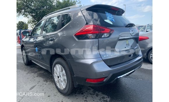 Buy Import Nissan Evalia Other Truck in Import - Dubai in Bumthang Buy Import Nissan Evalia Other Truck in Import - Dubai in Bumthang