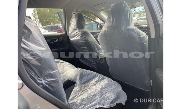 Buy Import Nissan Evalia Other Truck in Import - Dubai in Bumthang Buy Import Nissan Evalia Other Truck in Import - Dubai in Bumthang