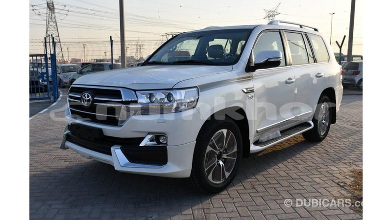 Big with watermark toyota land cruiser bumthang import dubai 2235