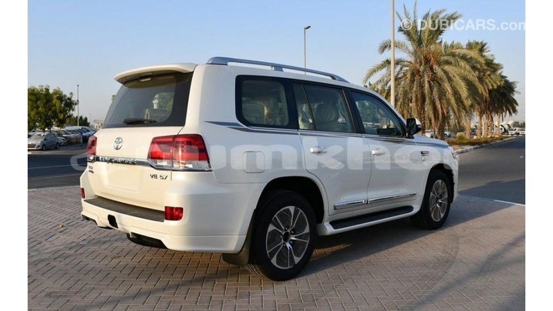 Big with watermark toyota land cruiser bumthang import dubai 2235