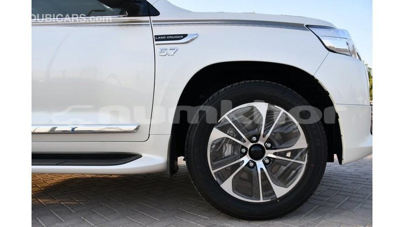 Big with watermark toyota land cruiser bumthang import dubai 2235
