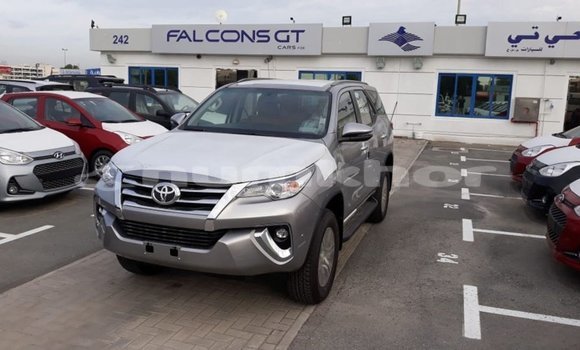 Buy Import Toyota Fortuner Other Car in Import - Dubai in Bumthang Buy Import Toyota Fortuner Other Car in Import - Dubai in Bumthang