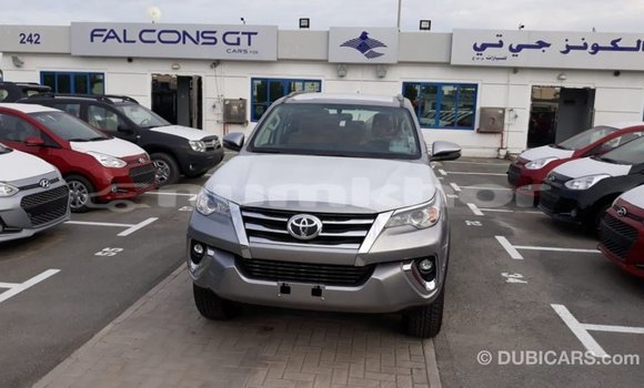 Buy Import Toyota Fortuner Other Car in Import - Dubai in Bumthang Buy Import Toyota Fortuner Other Car in Import - Dubai in Bumthang