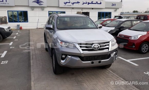 Buy Import Toyota Fortuner Other Car in Import - Dubai in Bumthang Buy Import Toyota Fortuner Other Car in Import - Dubai in Bumthang