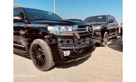 Buy Import Toyota Land Cruiser Black Car in Import - Dubai in Bumthang Buy Import Toyota Land Cruiser Black Car in Import - Dubai in Bumthang
