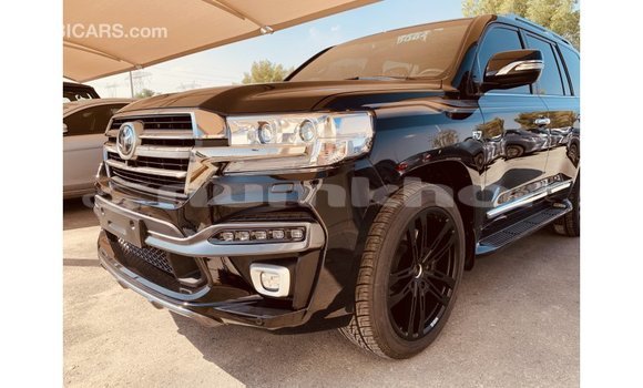 Buy Import Toyota Land Cruiser Black Car in Import - Dubai in Bumthang Buy Import Toyota Land Cruiser Black Car in Import - Dubai in Bumthang