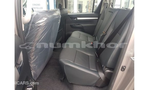 Buy Import Toyota Hilux Other Car in Import - Dubai in Bumthang Buy Import Toyota Hilux Other Car in Import - Dubai in Bumthang