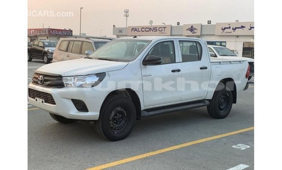 Buy Import Toyota Hilux White Car in Import - Dubai in Bumthang Buy Import Toyota Hilux White Car in Import - Dubai in Bumthang