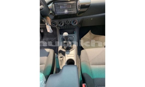 Buy Import Toyota Hilux White Car in Import - Dubai in Bumthang Buy Import Toyota Hilux White Car in Import - Dubai in Bumthang