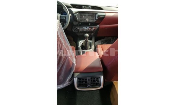Buy Import Toyota Hilux Blue Car in Import - Dubai in Bumthang Buy Import Toyota Hilux Blue Car in Import - Dubai in Bumthang
