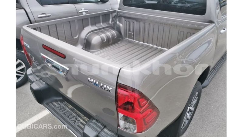 Big with watermark toyota hilux bumthang import dubai 2256