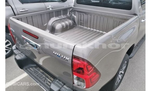 Buy Import Toyota Hilux Other Car in Import - Dubai in Bumthang Buy Import Toyota Hilux Other Car in Import - Dubai in Bumthang