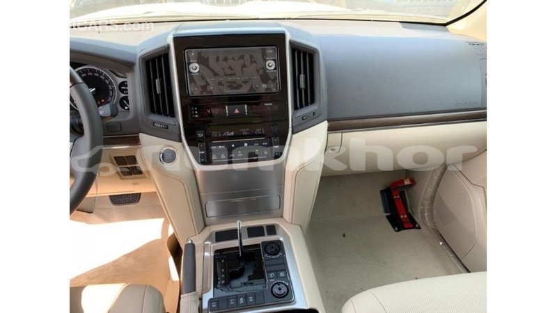 Big with watermark toyota land cruiser bumthang import dubai 2257