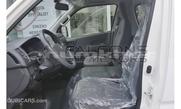 Buy Import Toyota Hiace White Car in Import - Dubai in Bumthang Buy Import Toyota Hiace White Car in Import - Dubai in Bumthang