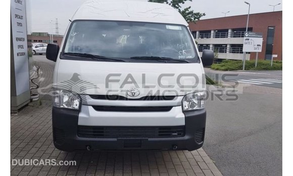 Buy Import Toyota Hiace White Car in Import - Dubai in Bumthang Buy Import Toyota Hiace White Car in Import - Dubai in Bumthang