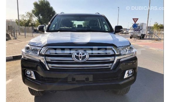 Buy Import Toyota Land Cruiser Black Car in Import - Dubai in Bumthang Buy Import Toyota Land Cruiser Black Car in Import - Dubai in Bumthang
