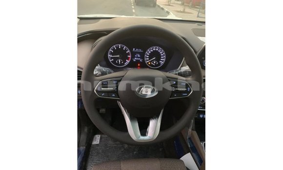 Buy Import Hyundai Santa Fe White Car in Import - Dubai in Bumthang Buy Import Hyundai Santa Fe White Car in Import - Dubai in Bumthang