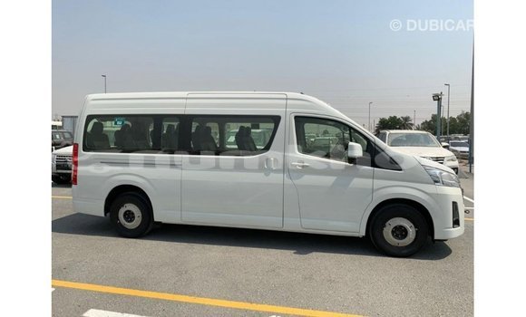 Buy Import Toyota Hiace White Car in Import - Dubai in Bumthang Buy Import Toyota Hiace White Car in Import - Dubai in Bumthang