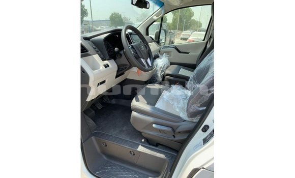 Buy Import Toyota Hiace White Car in Import - Dubai in Bumthang Buy Import Toyota Hiace White Car in Import - Dubai in Bumthang