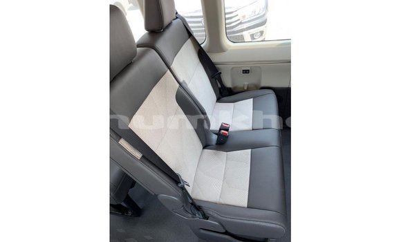 Buy Import Toyota Hiace White Car in Import - Dubai in Bumthang Buy Import Toyota Hiace White Car in Import - Dubai in Bumthang