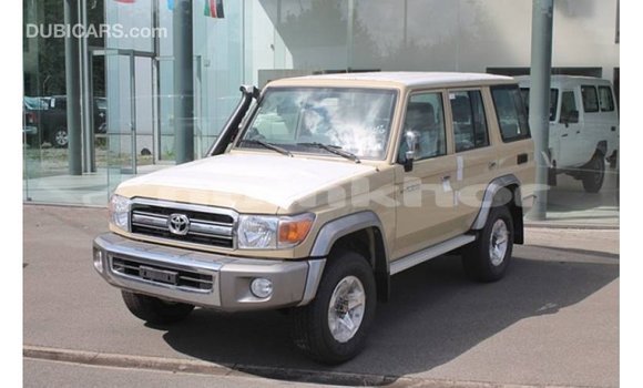 Buy Import Toyota Land Cruiser Beige Car in Import - Dubai in Bumthang Buy Import Toyota Land Cruiser Beige Car in Import - Dubai in Bumthang