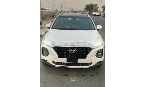 Buy Import Hyundai Santa Fe White Car in Import - Dubai in Bumthang Buy Import Hyundai Santa Fe White Car in Import - Dubai in Bumthang