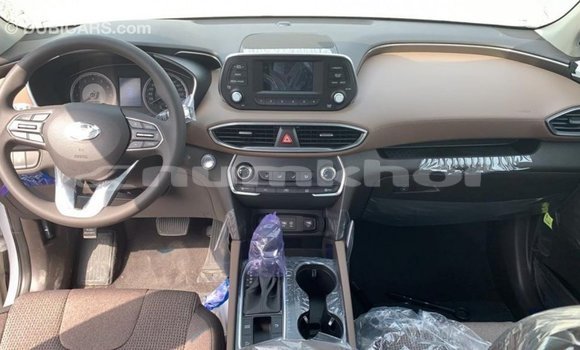 Buy Import Hyundai Santa Fe White Car in Import - Dubai in Bumthang Buy Import Hyundai Santa Fe White Car in Import - Dubai in Bumthang