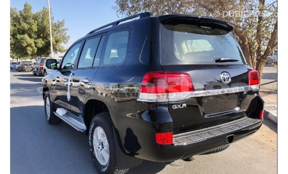 Buy Import Toyota Land Cruiser Black Car in Import - Dubai in Bumthang Buy Import Toyota Land Cruiser Black Car in Import - Dubai in Bumthang