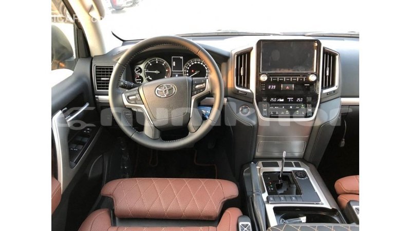 Big with watermark toyota land cruiser bumthang import dubai 2271