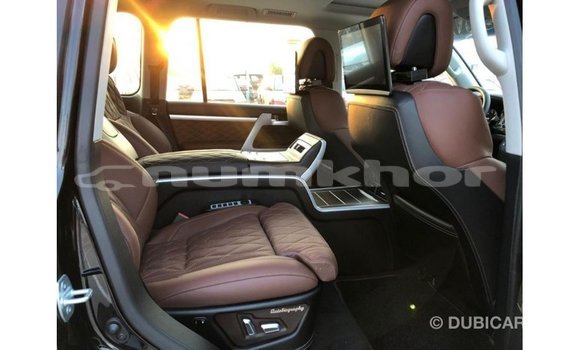 Buy Import Toyota Land Cruiser Black Car in Import - Dubai in Bumthang Buy Import Toyota Land Cruiser Black Car in Import - Dubai in Bumthang