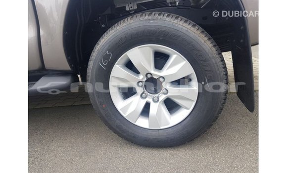 Buy Import Toyota Hilux Brown Car in Import - Dubai in Bumthang Buy Import Toyota Hilux Brown Car in Import - Dubai in Bumthang