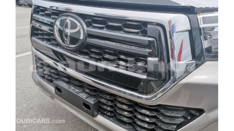 Big with watermark toyota hilux bumthang import dubai 2273