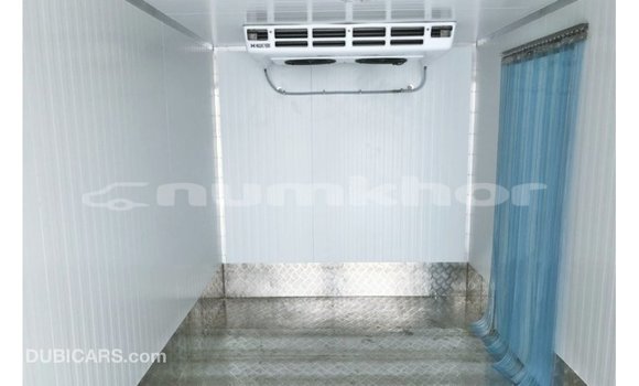 Buy Import Hino 300 Series White Truck in Import - Dubai in Bumthang Buy Import Hino 300 Series White Truck in Import - Dubai in Bumthang