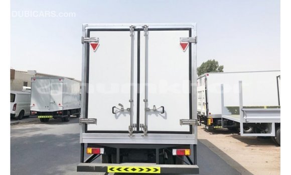 Buy Import Hino 300 Series White Truck in Import - Dubai in Bumthang Buy Import Hino 300 Series White Truck in Import - Dubai in Bumthang