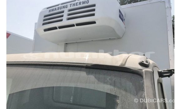 Buy Import Hino 300 Series White Truck in Import - Dubai in Bumthang Buy Import Hino 300 Series White Truck in Import - Dubai in Bumthang