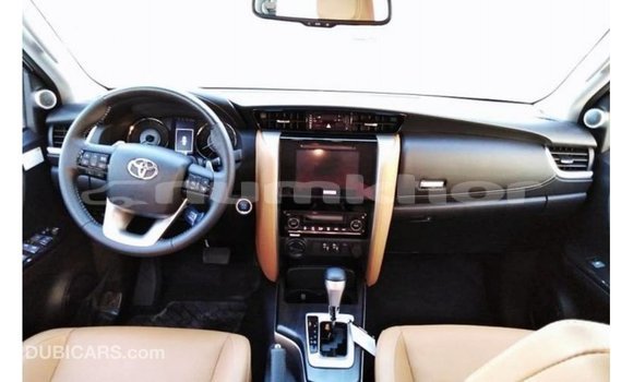 Buy Import Toyota Fortuner White Car in Import - Dubai in Bumthang Buy Import Toyota Fortuner White Car in Import - Dubai in Bumthang